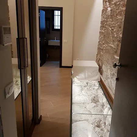 Arena Luxury Affittacamere